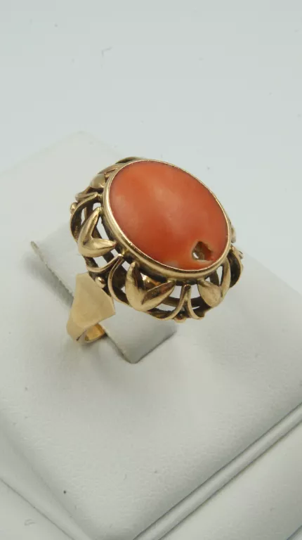 zloty-pierscionek-z-koralem-585-575g-r18-kamien-koral