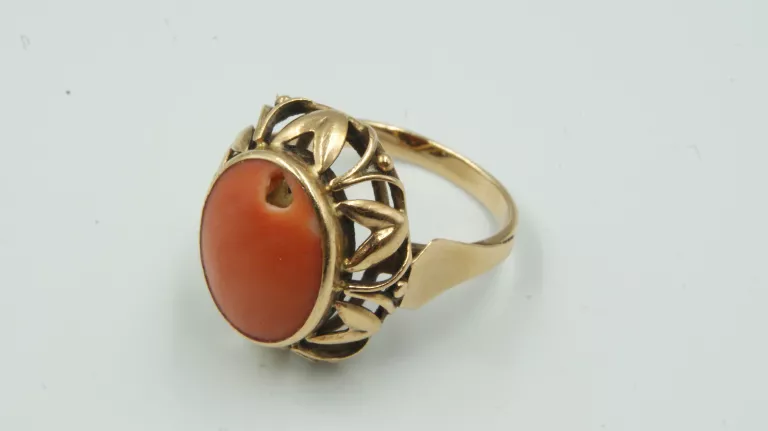 zloty-pierscionek-z-koralem-585-575g-r18-product-id