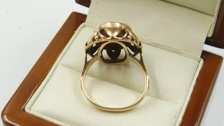 zloty-pierscionek-z-koralem-585-575g-r18-material-zloto