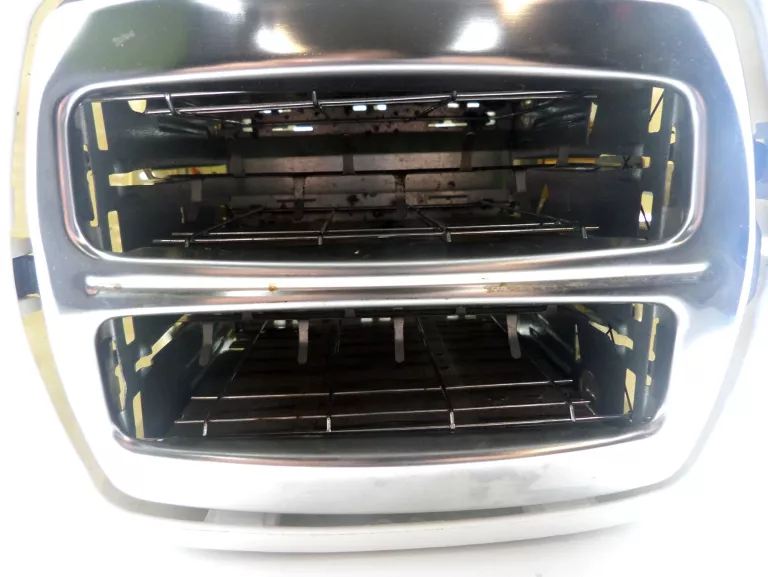 TOSTER RUSSELL HOBBS HONEY COMB 26060-56