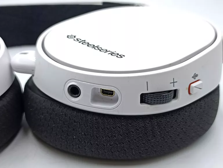 SŁUCHAWKI STEELSERIES BIAŁE