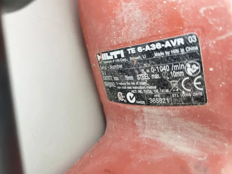 MŁOTOWIERTARKA HILTI TE 60-A36 KOMPLET