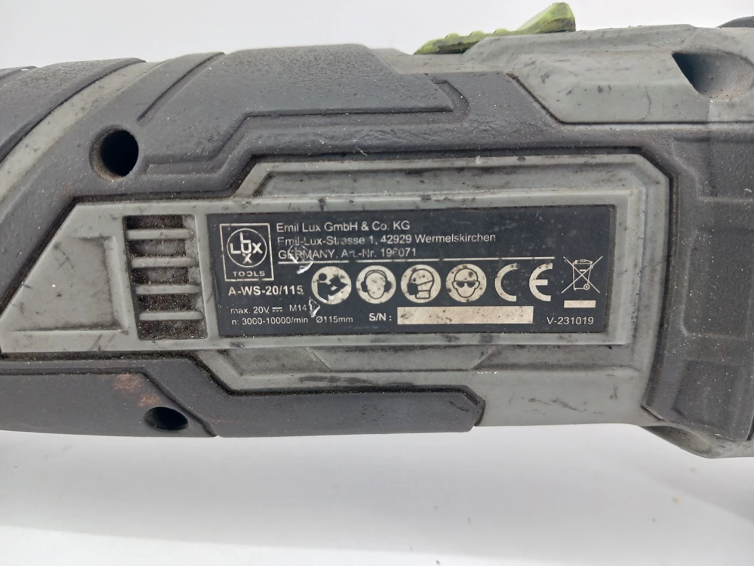 zestaw-elektronarzedzi-lux-tools-zasilanie-akumulatorowe