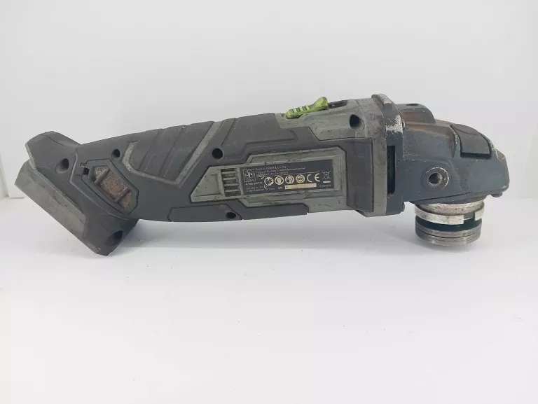 zestaw-elektronarzedzi-lux-tools-zawartosc-zestawu-akumulator