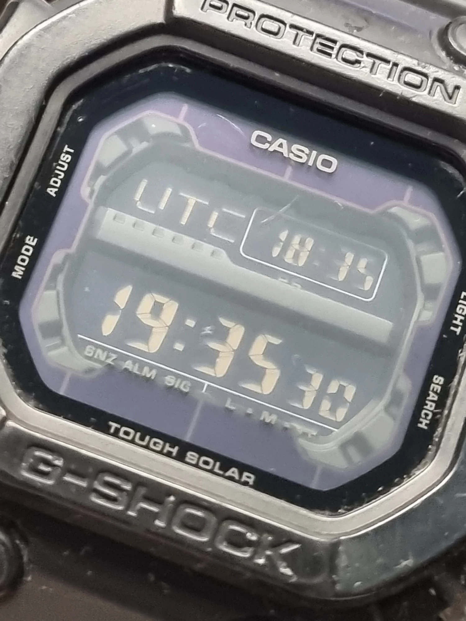 zegarek-casio-gx-56bb-g-shock-solar-king-of-g-funkcje-wodoszczelny