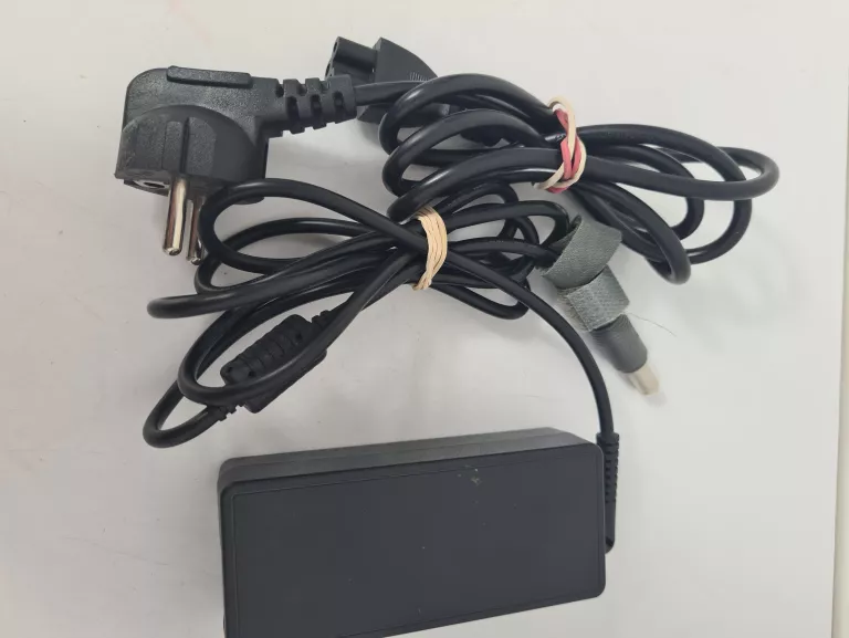 LAPTOP LENOVO L520