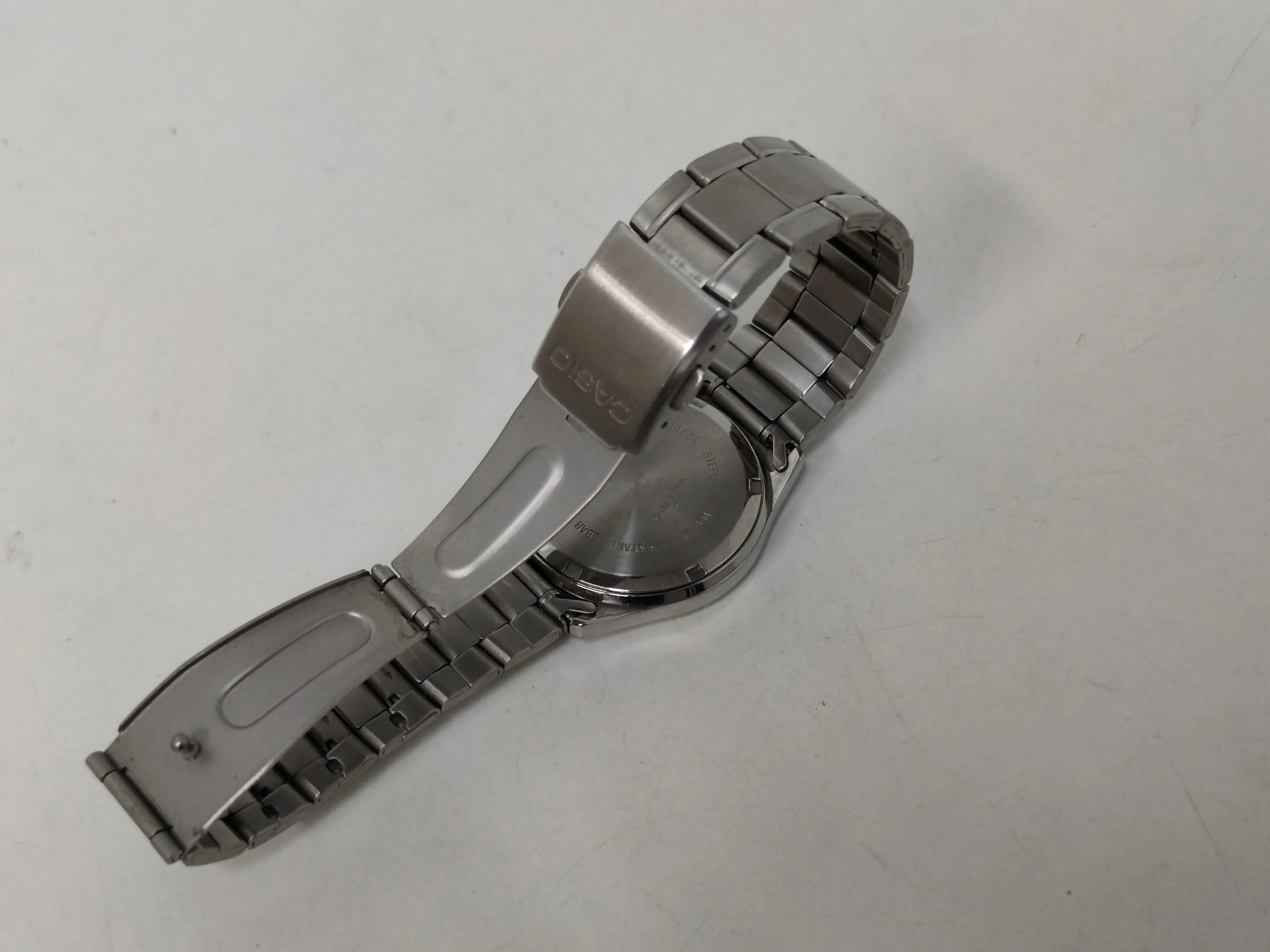 zegarek-casio-mtp-1200-funkcje-brak