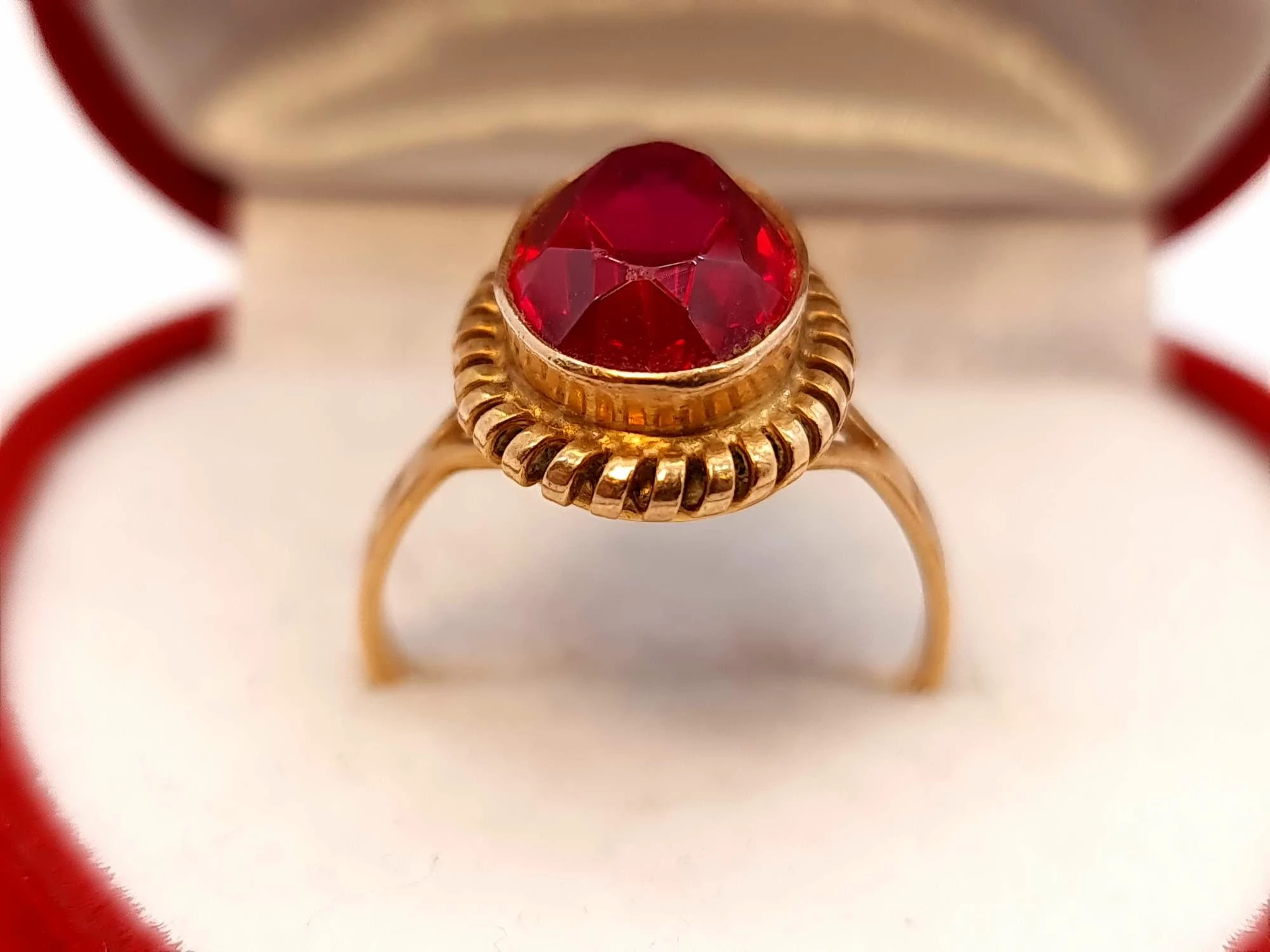 zloty-pierscionek-585-rubin-r22-61g-marka-bez-marki