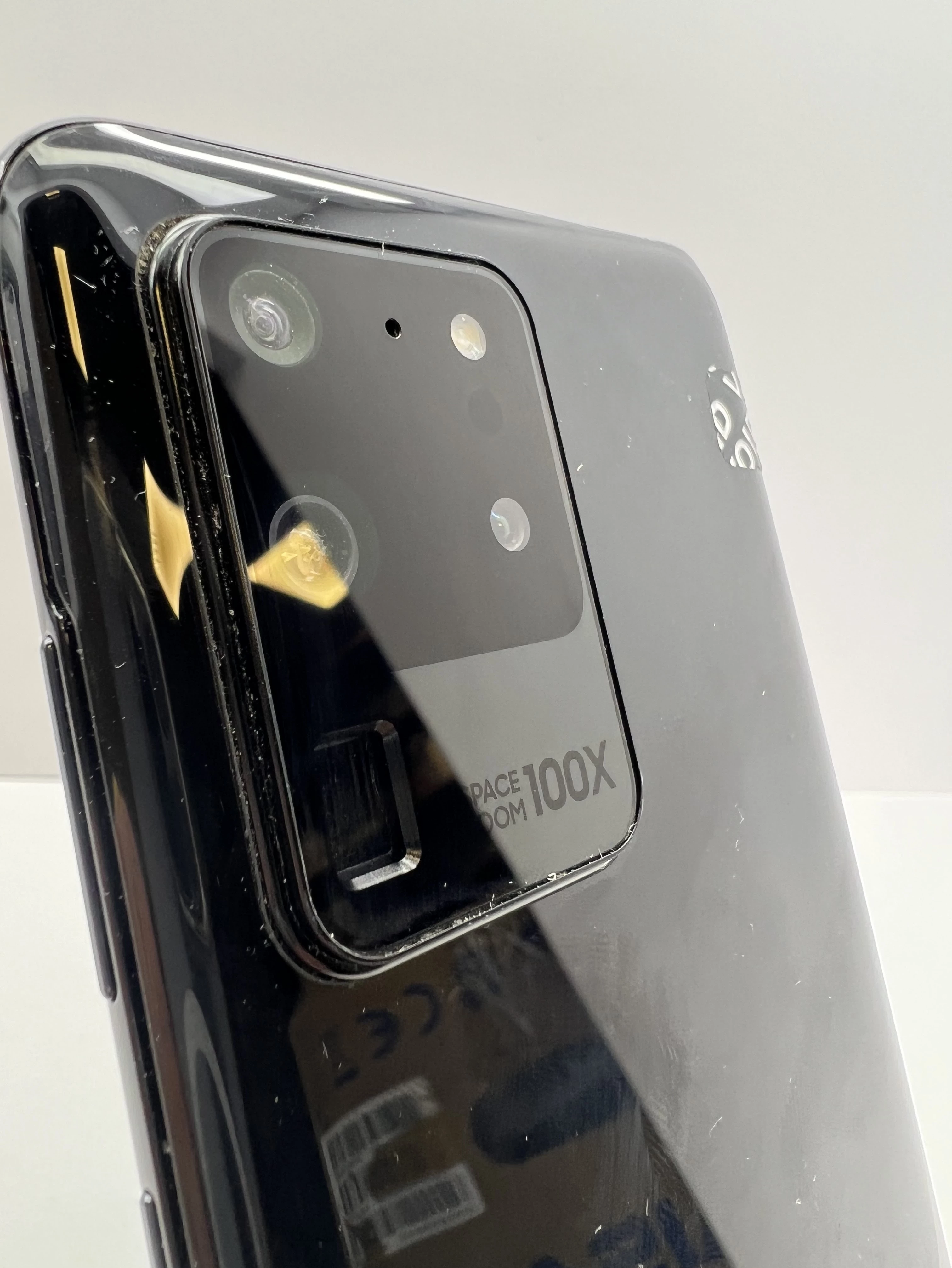 samsung-s20-ultra-5g-dual-sim-bez-blokad-opis-system-operacyjny-android