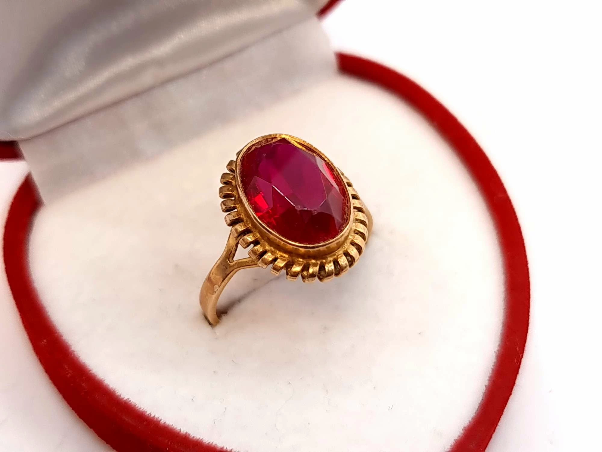 zloty-pierscionek-585-rubin-r22-61g-jagiellonska-2-zabrze-sj