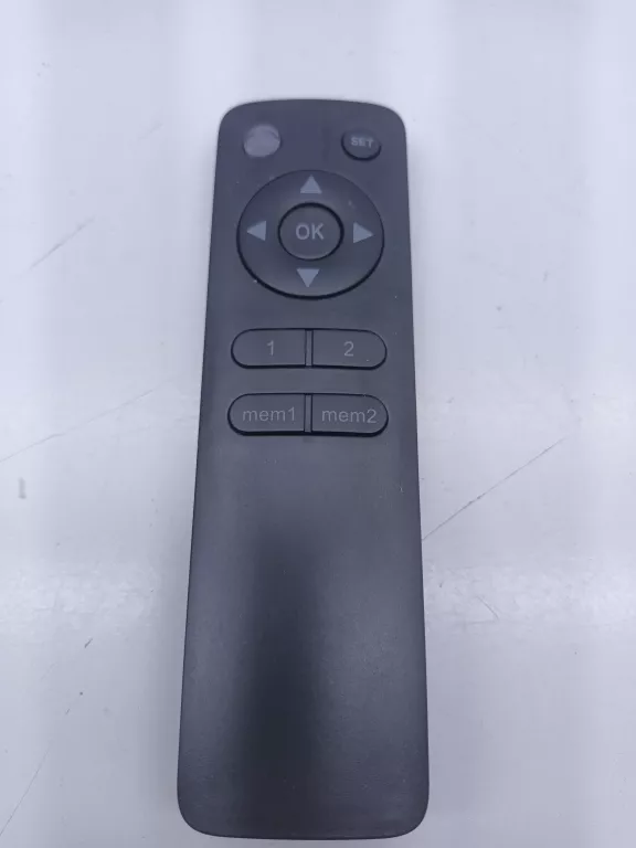 miniwieza-yamaha-dvd-e810-dwa-glosniki-pilot-opis-marka-inna