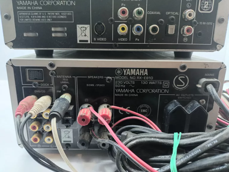 miniwieza-yamaha-dvd-e810-dwa-glosniki-pilot-opis-stan-uszkodzony