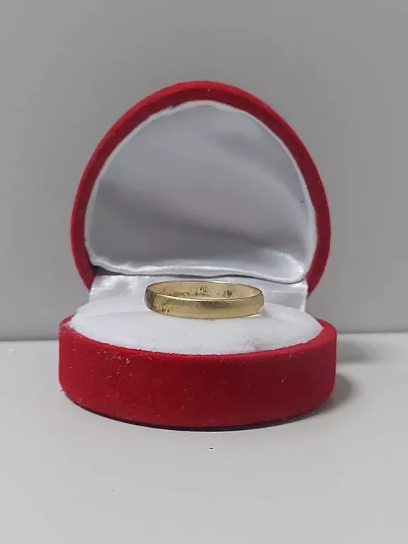 ZŁOTA OBRĄCZKA [333] 1,43 G R.18