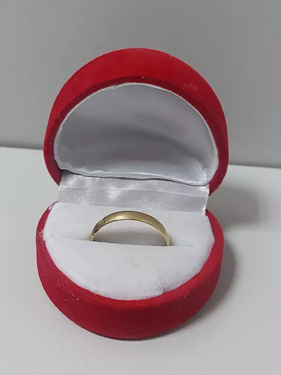 ZŁOTA OBRĄCZKA [333] 1,43 G R.18