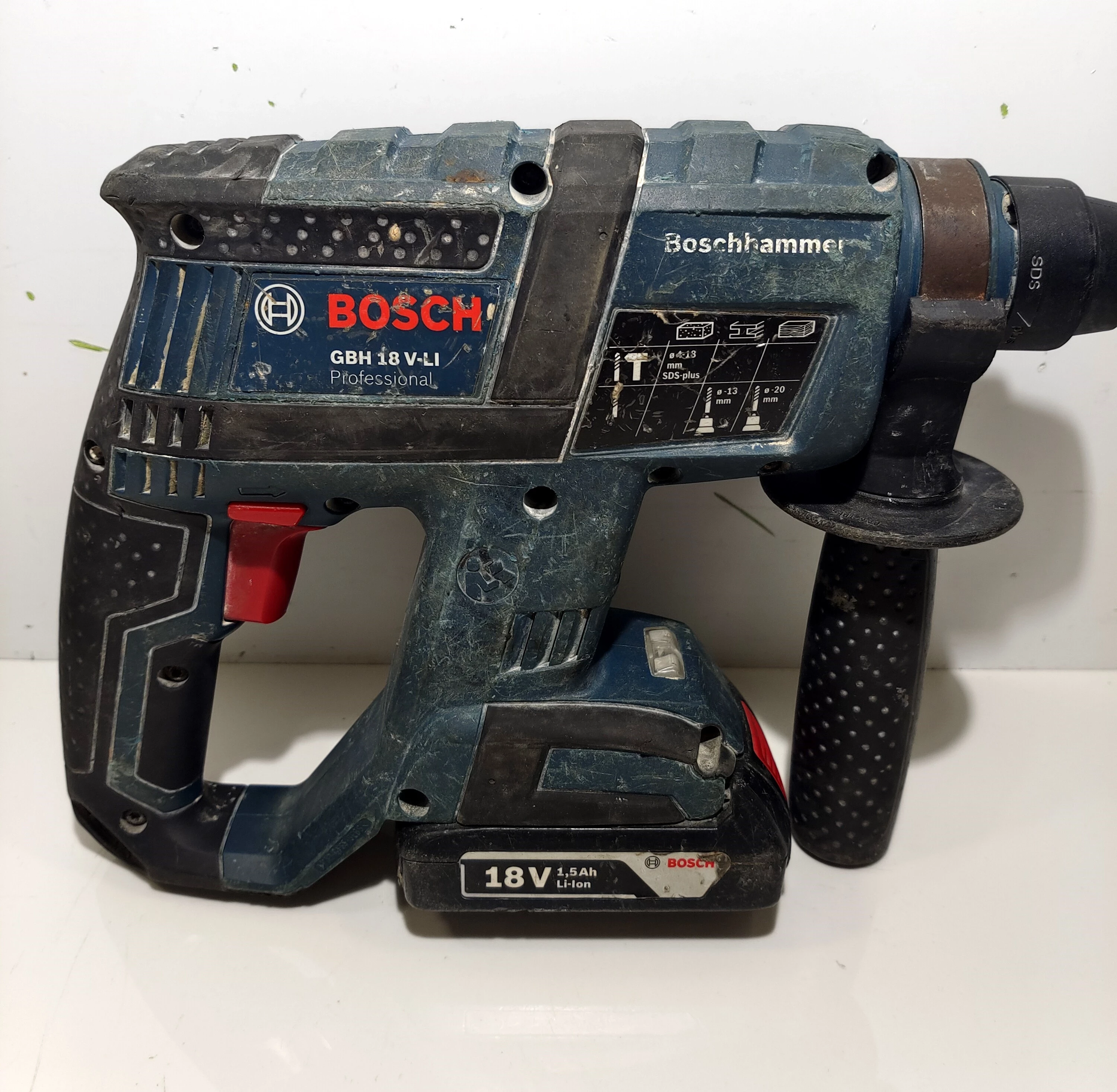 mlot-udarowy-bosch-gbh-18v-stan-uzywany