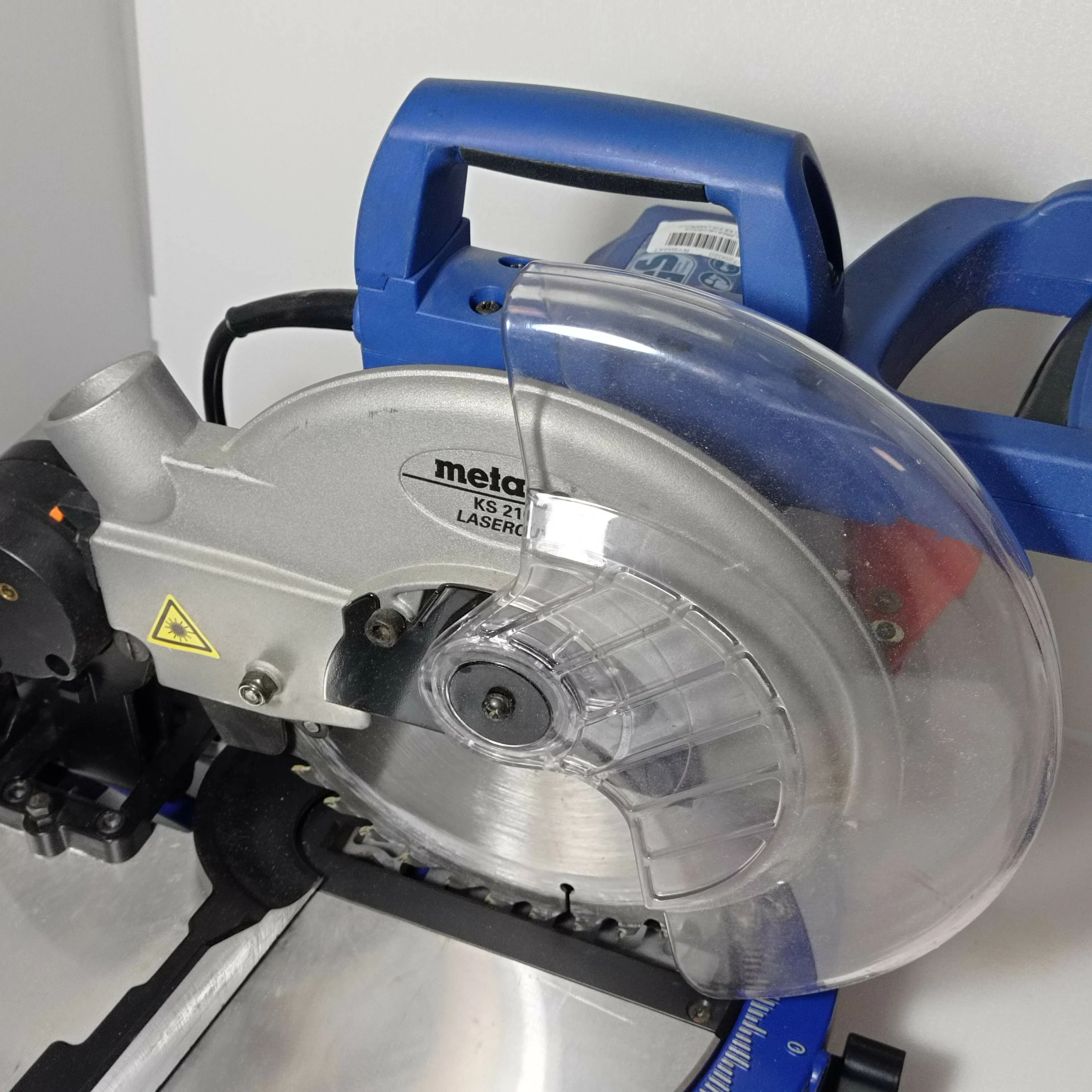 pilarka-ukosnica-metabo-ks-210-lasercut-stan-uzywany