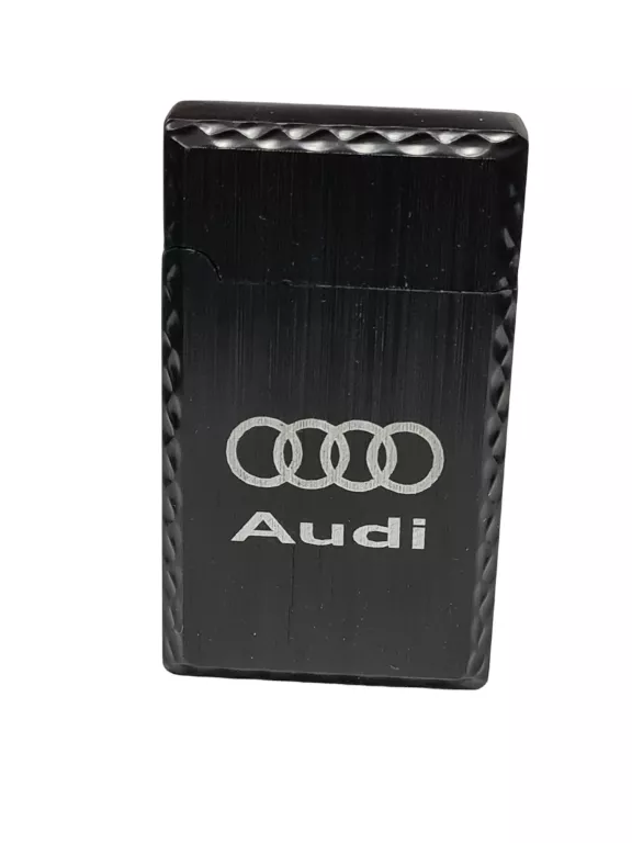 zapalniczka-zarowa-audi-czarna-lubanska-49-gryfow-sl