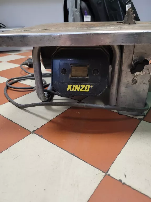 pila-stolowa-kinzo-48p3410-maksymalna-moc-600