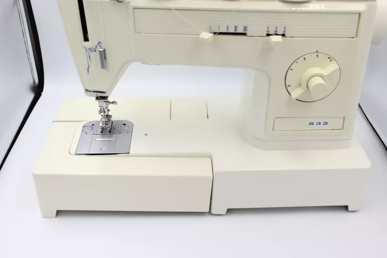 solidna-maszyna-do-szycia-lucznik-833-stan-uzywany