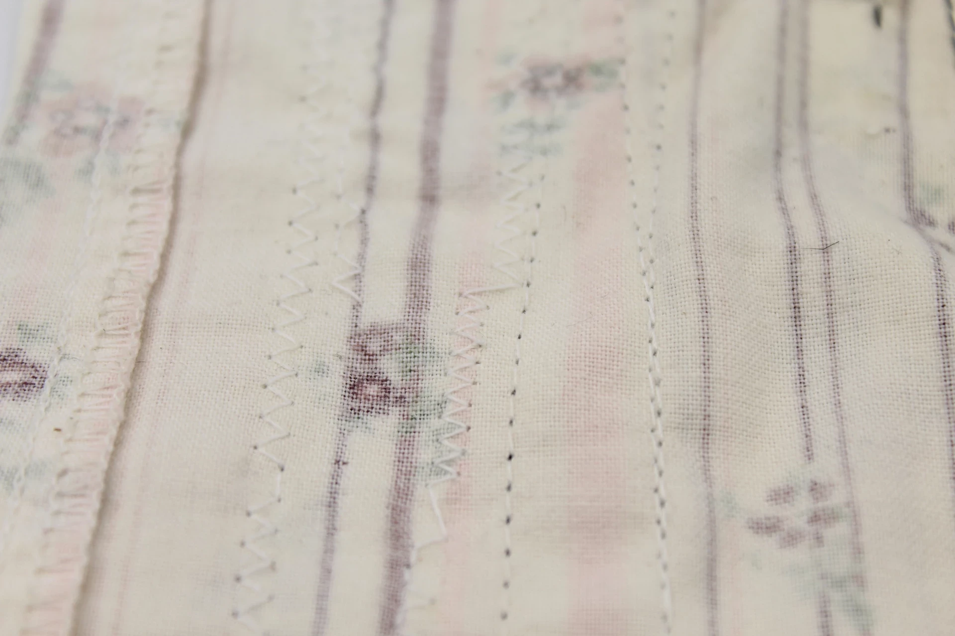 solidna-maszyna-do-szycia-lucznik-833-stan-uzywany