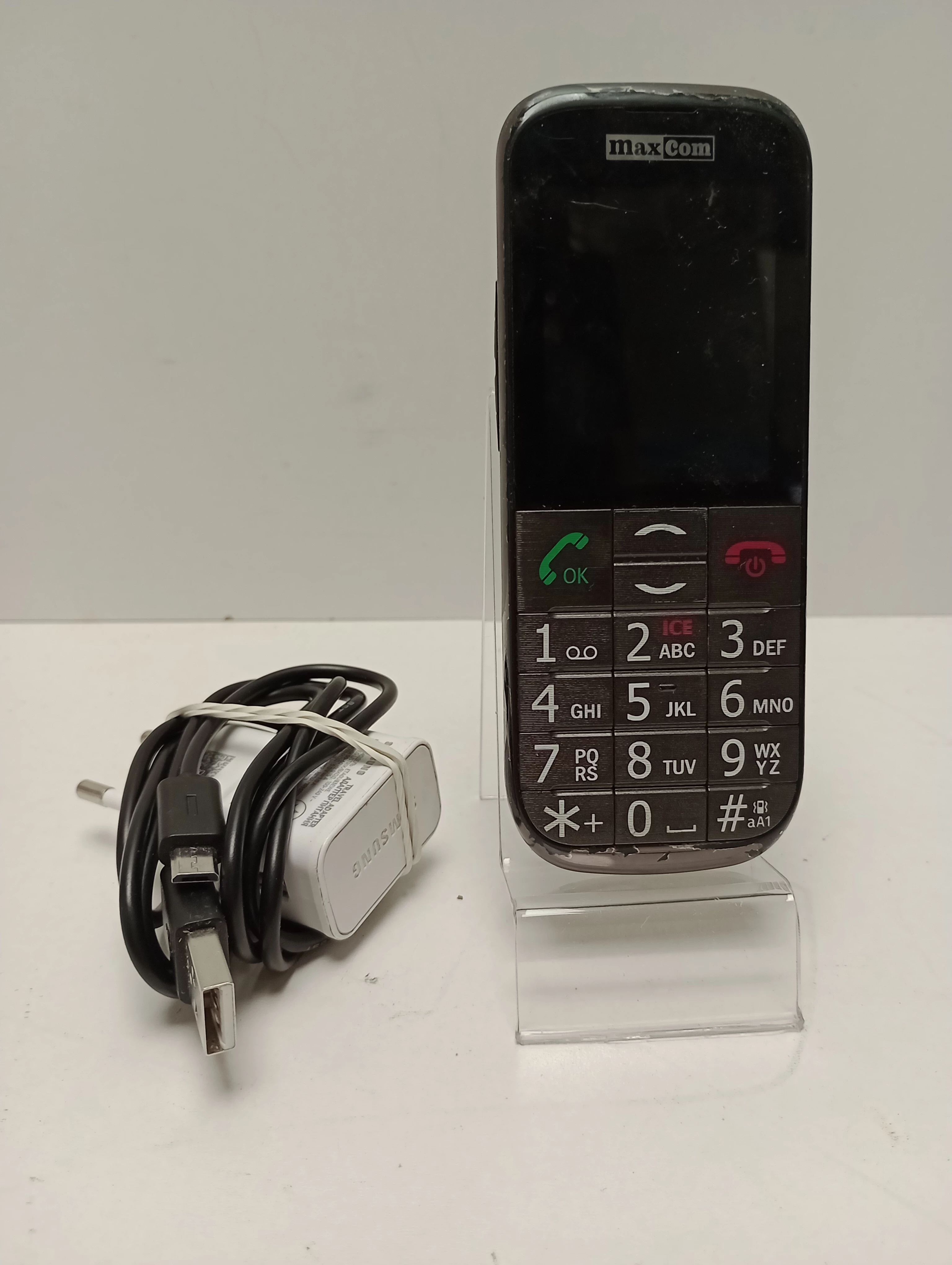 telefon-maxcomm-mm721-3g-lad-osiedle-teatralne-3u15-krakow