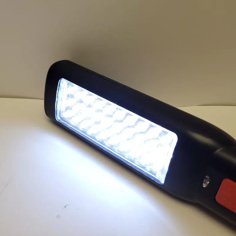 LAMPA WARSZTATOWA LED YATO YT-08505