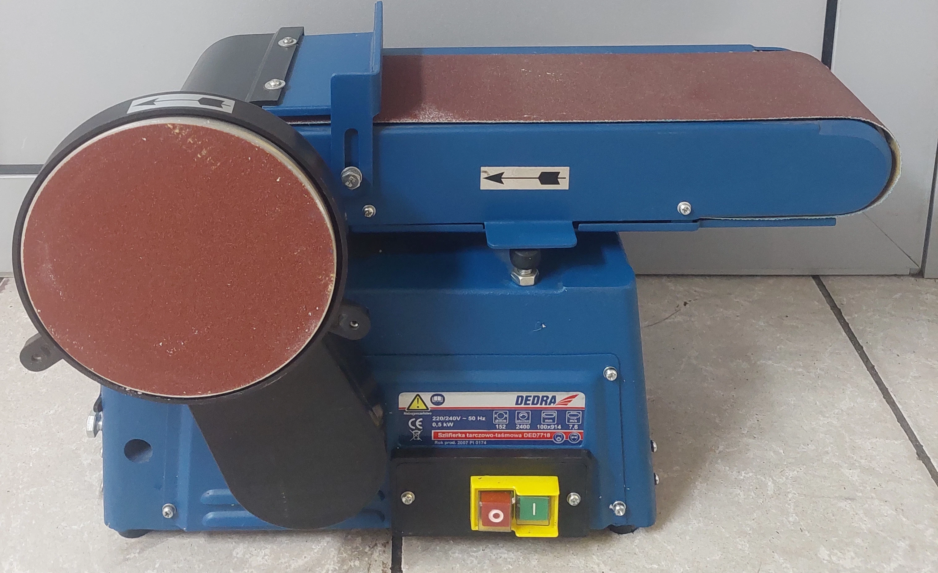 szlifierka-tasmowa-dedra-ded7718-z-pudelkiem-ean-gtin-5902628771803