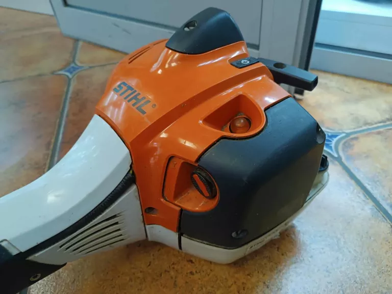 STIHL FS 360 C-EM KOSA SPALINOWA O MOCY 1,7 KW