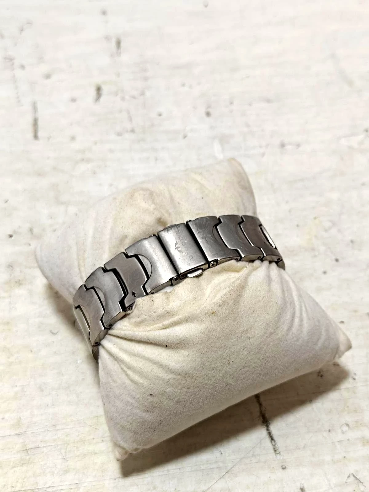 zegarek-bisset-bs25022m-polecam-funkcje-datownik