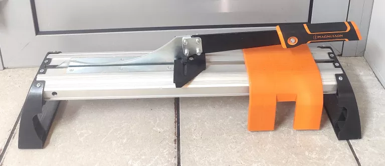 GILOTYNA DO PANELI 210 MM MAGNUSSON