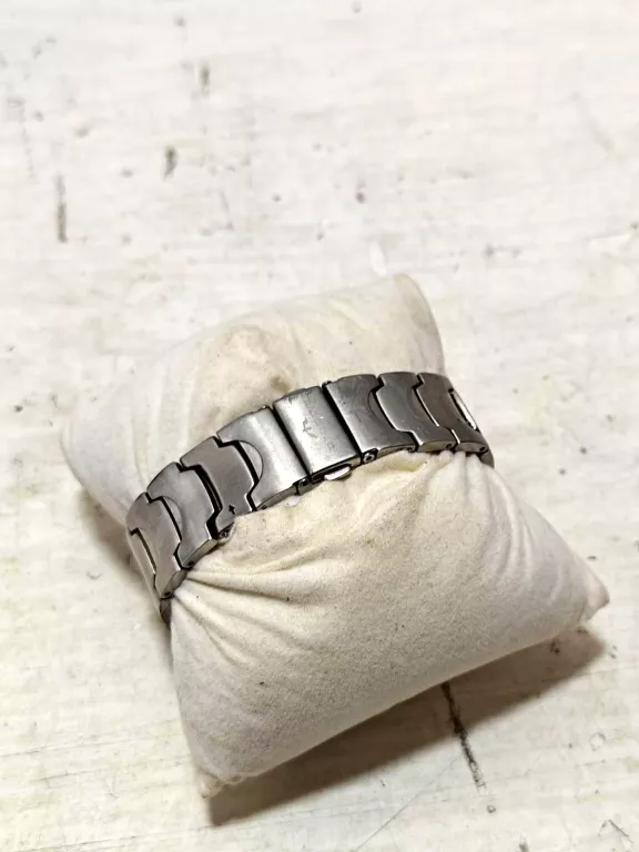 zegarek-bisset-bs25022m-polecam-funkcje-datownik