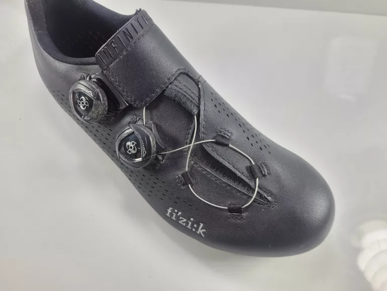 BUTY SZOSOWE FIZIK R1 INFINITO R. 39,5
