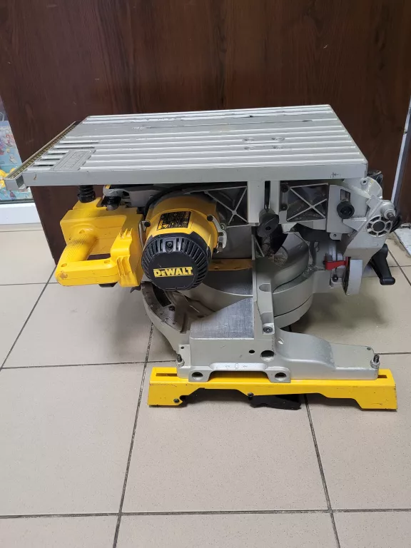 PIŁA UKOŚNICA DEWALT D27113 POLECAM!