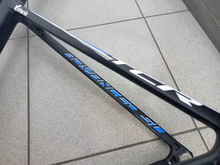 RAMA KARBON GIANT TCR ADVANCED SL 23 + SZYNA