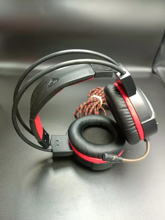 sluchawki-gamingowe-genesis-neon-350-model-neon-350