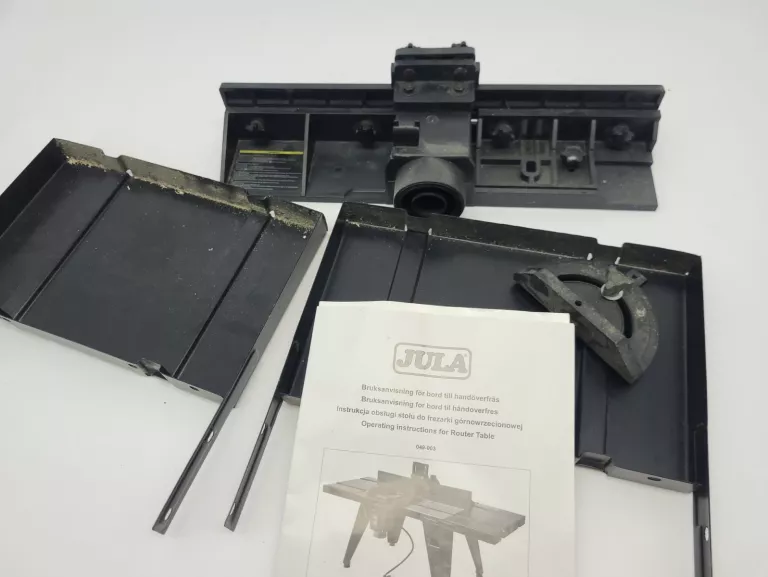 frezarka-gornowrzecionowa-black-decker-kw-1600e-dabrowszczakow-1811-sj-olsztyn