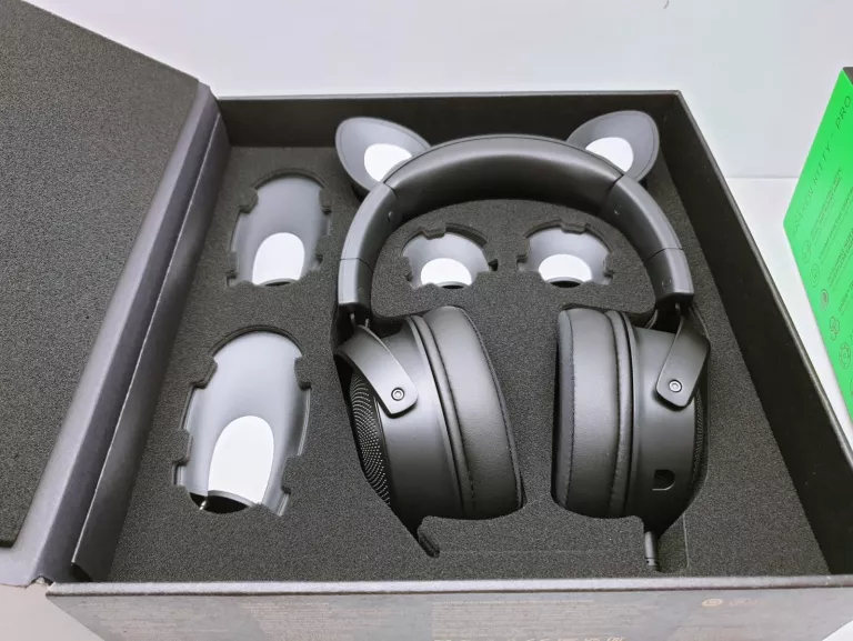 SŁUCHAWKI RAZER KRAKEN KITTY V2 PRO KOMPLET GWAR.