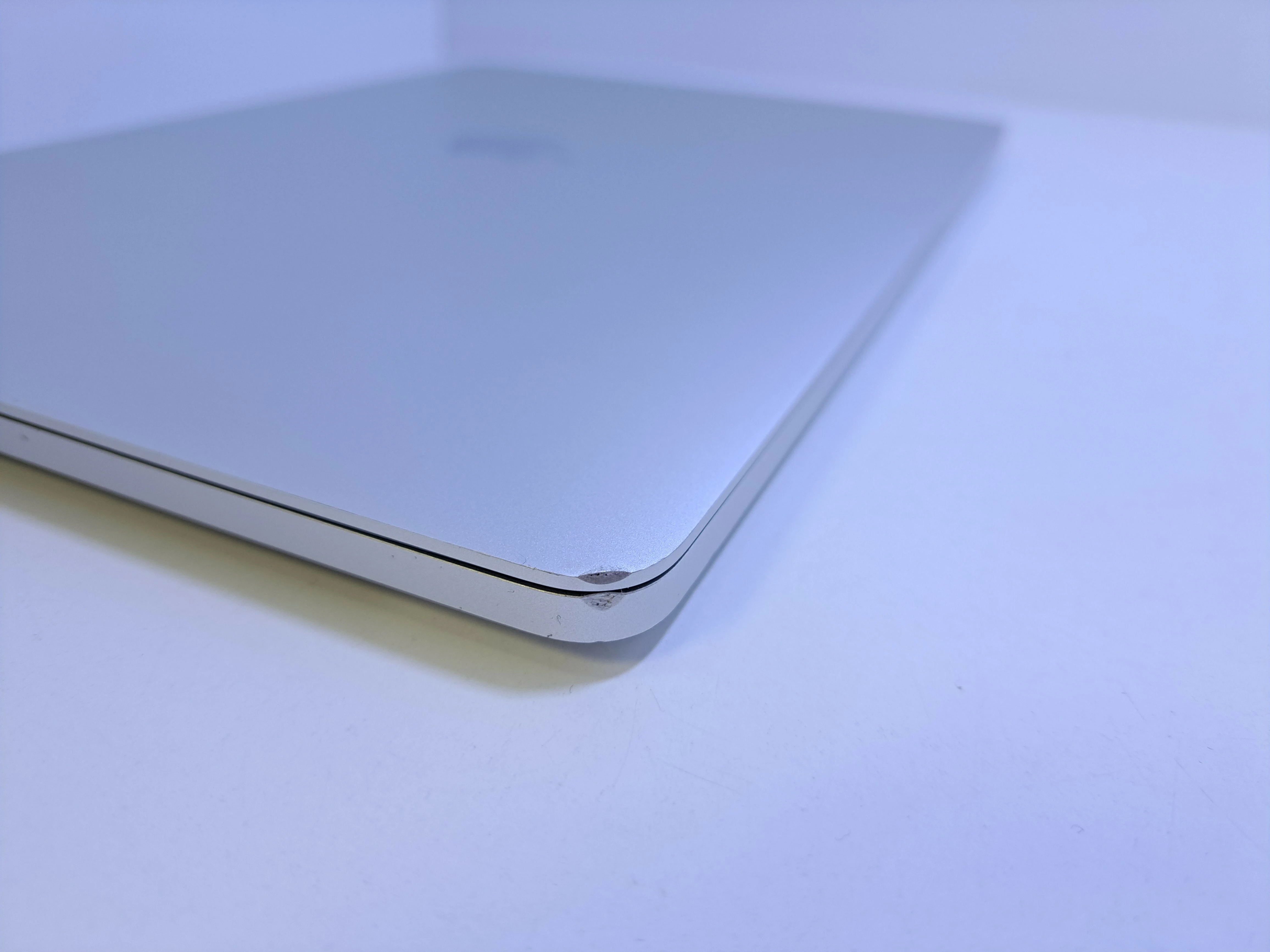 laptop-apple-macbook-pro-13-a1706-16gb-256gb-i5-liczba-rdzeni-procesora-2