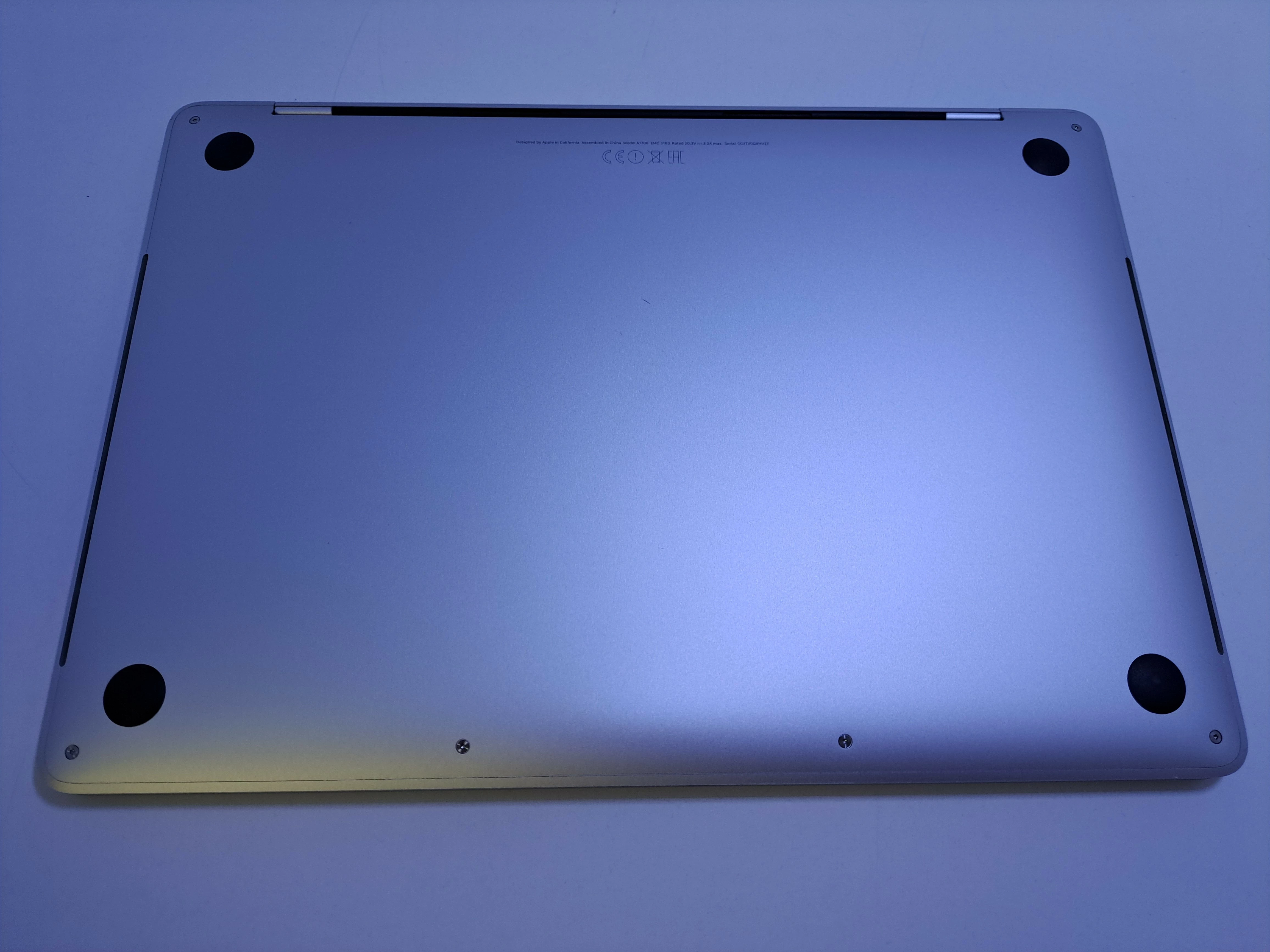 laptop-apple-macbook-pro-13-a1706-16gb-256gb-i5-pojemnosc-dysku-256