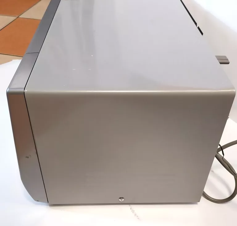 KUCHENKA MIKROFALOWA SAMSUNG GE732K