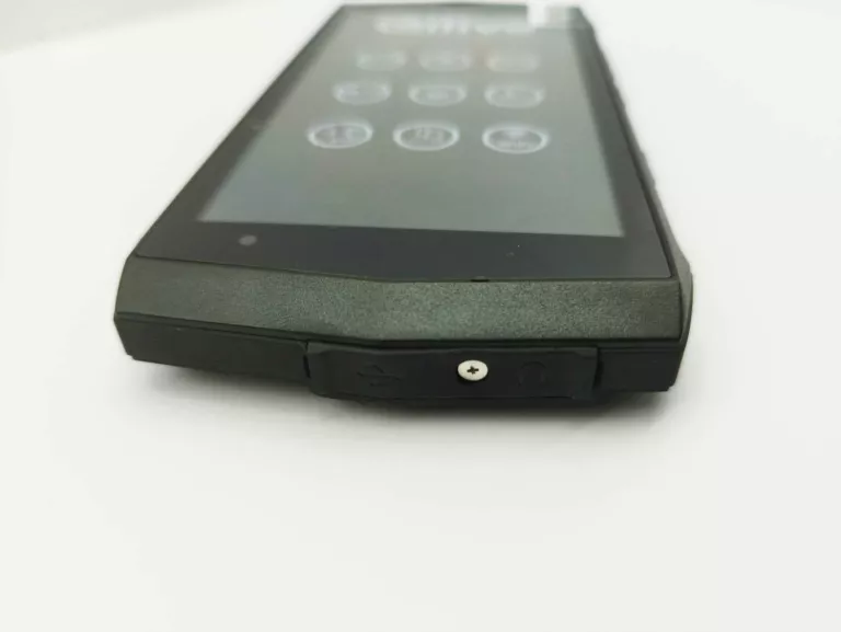 smartfon-rugged-qilive-q10-stan-uzywany