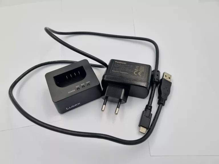 aparat-panasonic-lumix-dc-s5-2-obiektywy-winnicka-24-kielce