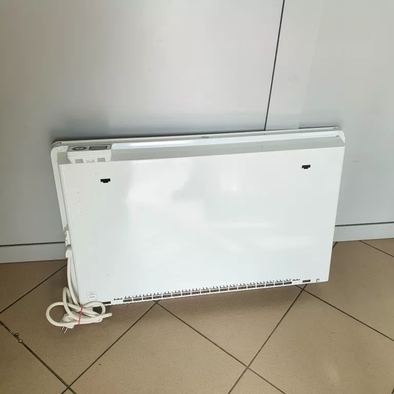 GRZEJNIK KONWEKTOROWY STIEBEL ELTRON CNS 200 TREND