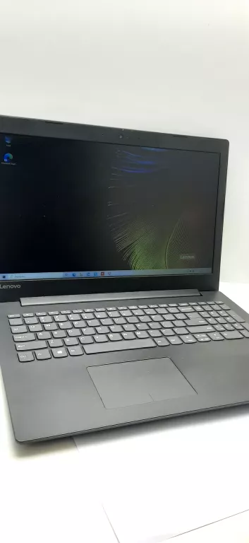 LENOVO IDEAPAD 320-15ISK 15,6 "I3 4 GB / 1000 GB