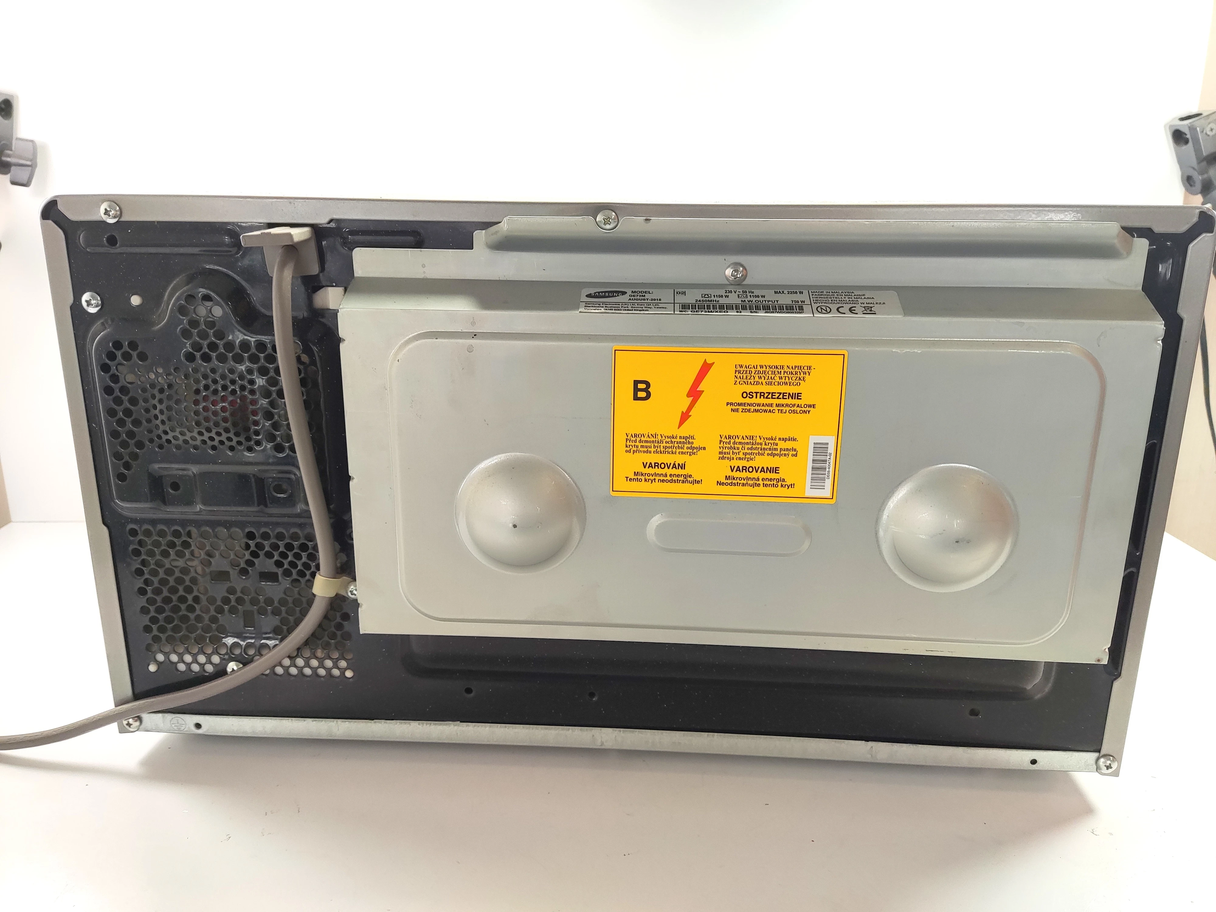 kuchenka-mikrofalowa-samsung-ge73m-ean-gtin-8806071992440