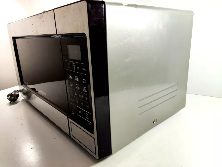 KUCHENKA MIKROFALOWA SAMSUNG GE73M