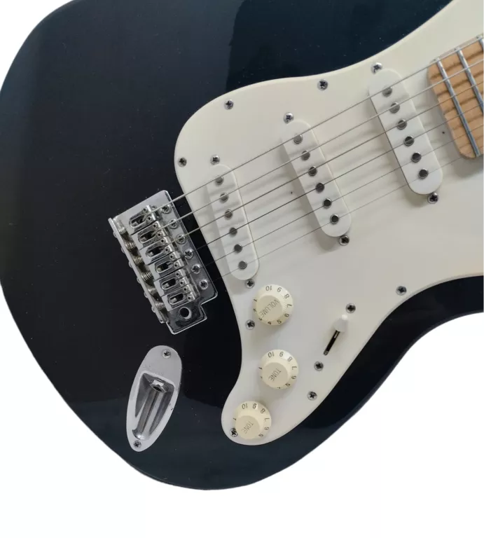 GITARA ELEKTRYCZNA BEHRINGER + POKROWIEC