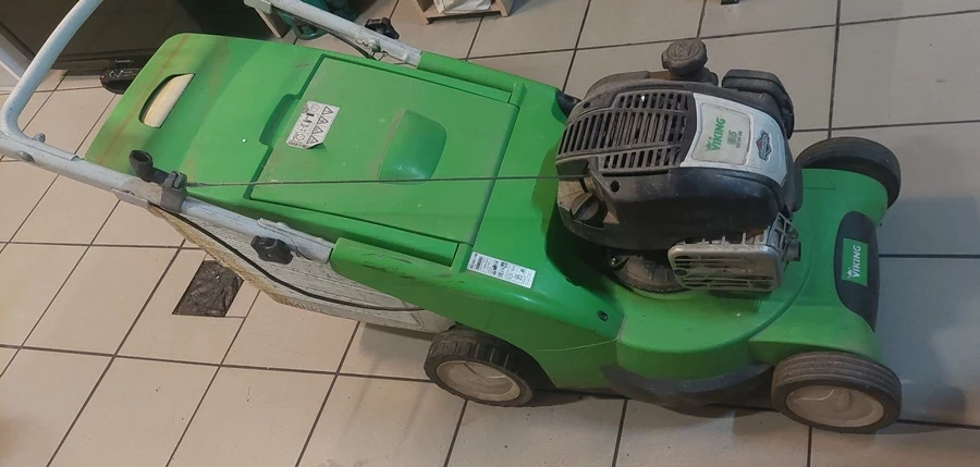 kosiarka-spalinowa-viking-mb-545-vm-naped-kosz-pojemnosc-kosza-60