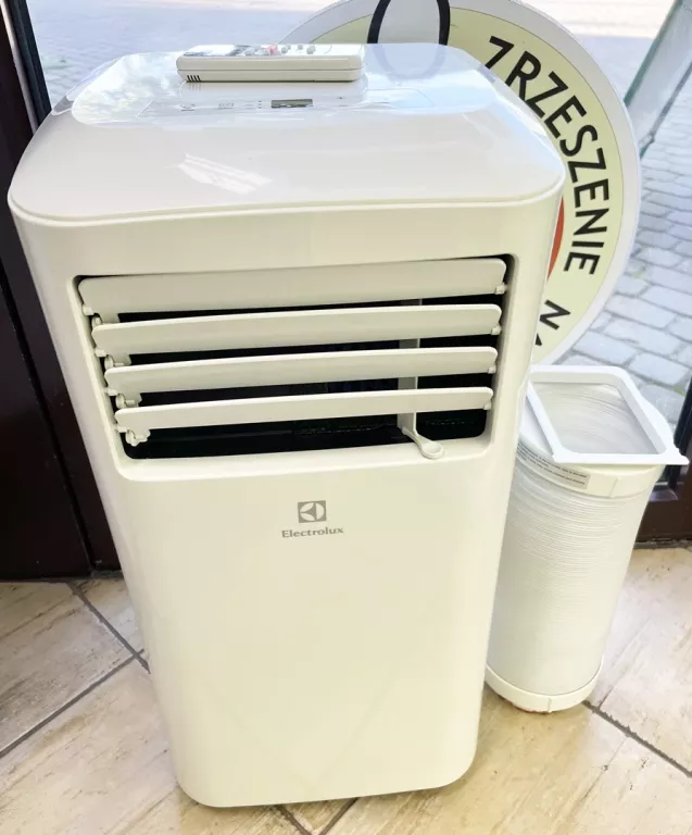 KLIMATYZATOR ELECTROLUX EXP09CN1W7 ZESTAW