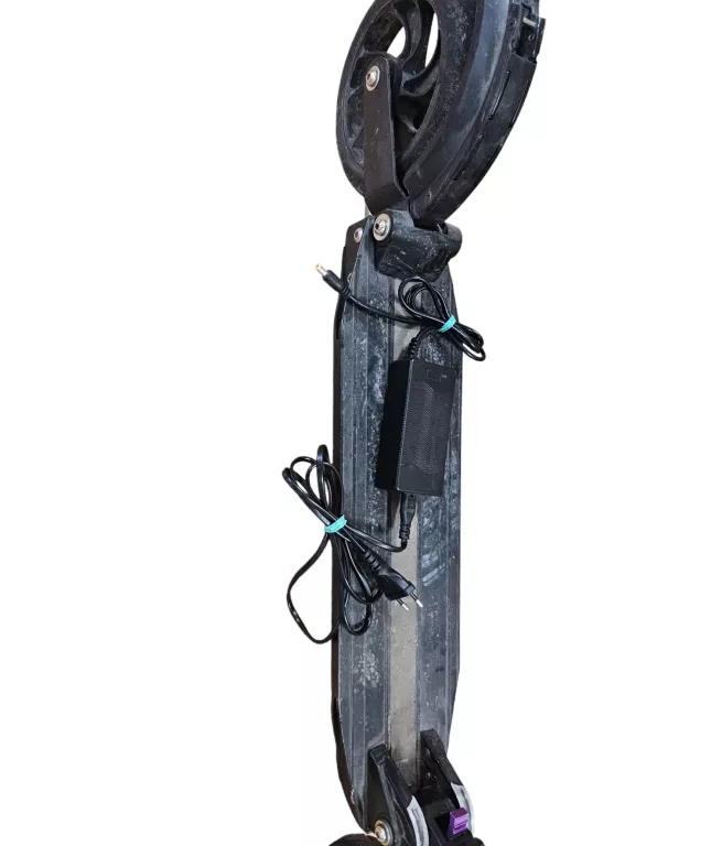 hulajnoga-kugoo-elektryczna-ladowarka-stan-11323-2